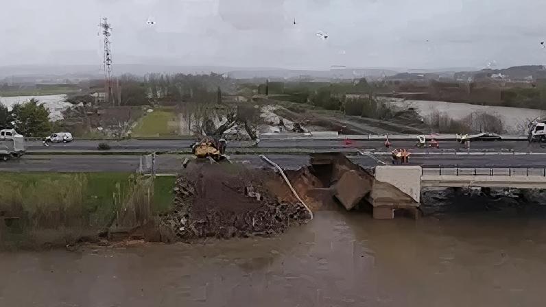 Treinador da Académica fala da incerteza causada pelas cheias: «Não sabíamos onde íamos treinar»