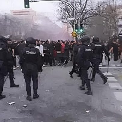 Hajduk Split provoca barulho; carga policial antes de Real Madrid-Benfica