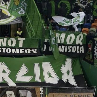 Torcida Verde realiza ação solidária com o Núcleo do Sporting da Marinha Grande