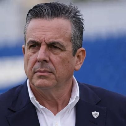 SAD do Santa Clara ameaça sair dos Açores; clubes históricos ponderam fusão