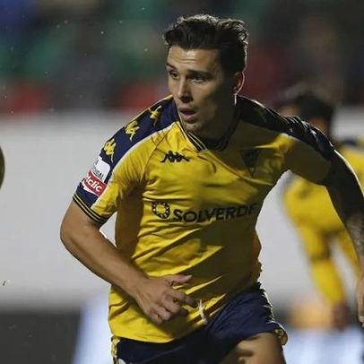 Pedro Amaral sofre lesão na coxa direita e fica fora por cerca de três semanas