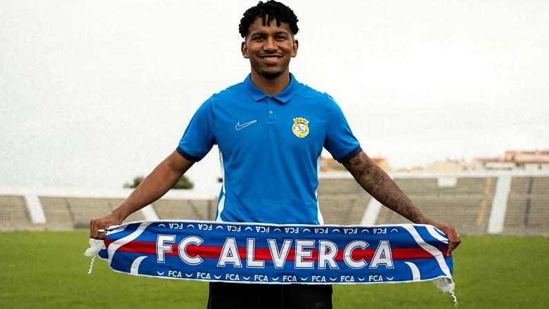 Leo Chu deixa o Alverca