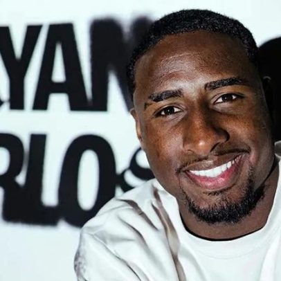 E. Amadora rescinde com Ryan Carlos