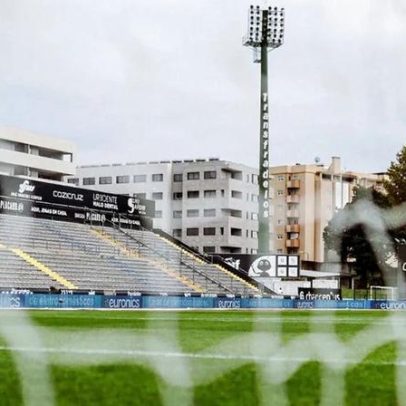 Famalicão recebe Casa Pia em direto