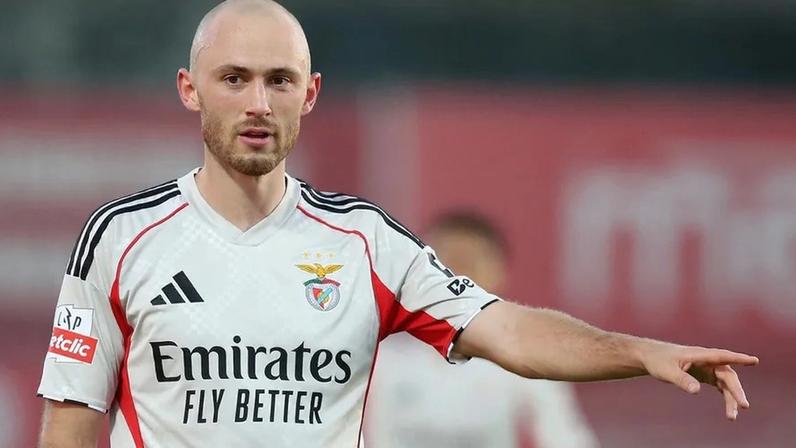 Aursnes está disponível para voltar à seleção da Noruega