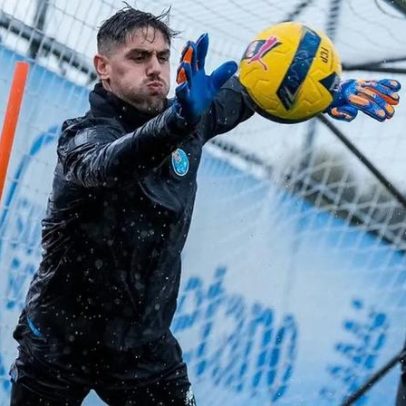 Cláudio Ramos afirma união após derrota frente ao Casa Pia