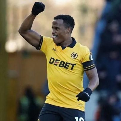Jhon Arias tem acordo com o Palmeiras e volta ao Brasil em seis meses