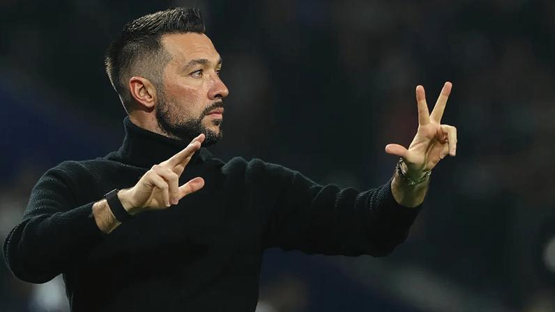 Francesco Farioli, treinador do FC Porto