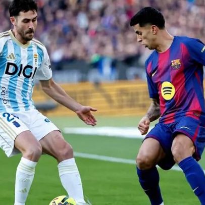 Cancelo regressa ao Barcelona; Deco admite que regresso sem propósito não valia a pena