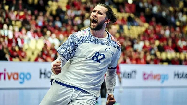 Luís Frade celebra o 5.º lugar de Portugal no Europeu frente à Suécia