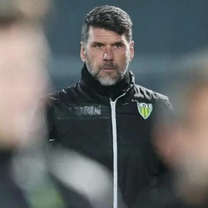 Tondela prepara visita ao Estoril no relvado sintético