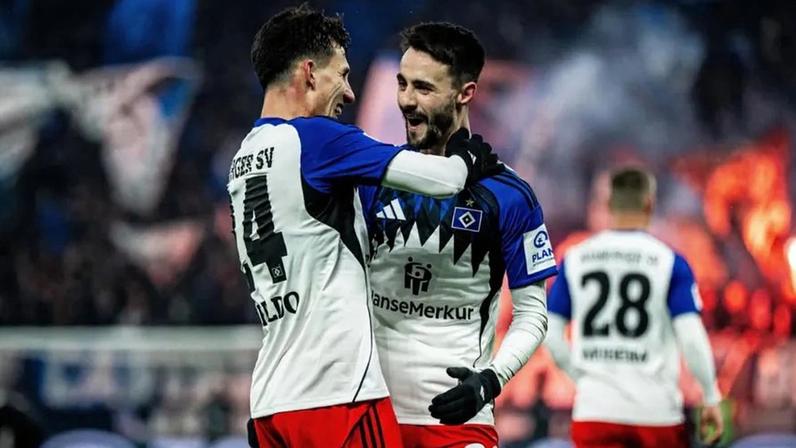 Fábio Vieira festeja golo frente ao Bayern Munique