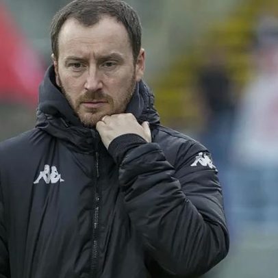 Ian Cathro afirma que é bom para o campeonato ter jogos assim