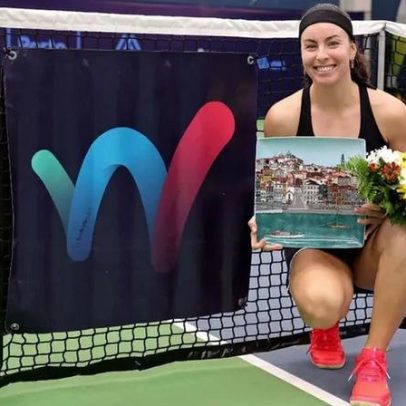 Ayla Aksu vence o TF W75 Porto 1