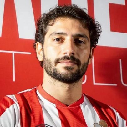 Miguel Sousa é reforço do Leixões