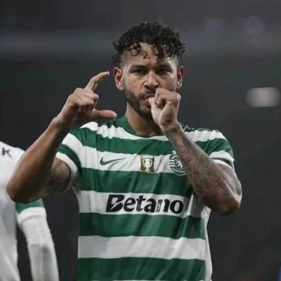Suárez admite que a esposa fará mais espaço para prémios