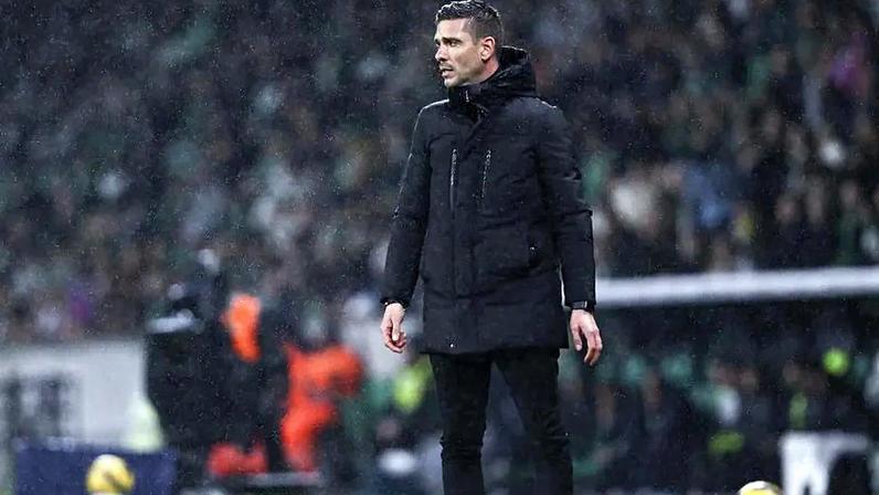 Tiago Margarido, treinador do Nacional, em Alvalade