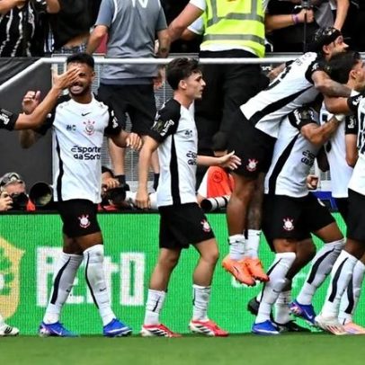 Corinthians vence Flamengo e conquista a Supertaça Brasileira