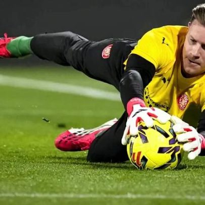 Ter Stegen volta a lesionar-se e pode regressar ao Barcelona