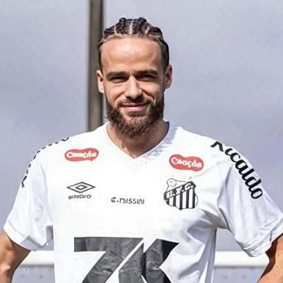 Extremo a caminho da Reboleira: Brahimi reforça o Estrela da Amadora