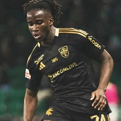 Renato Nhaga chega à Turquia para reforçar o Galatasaray