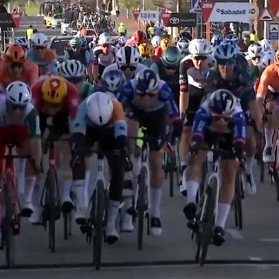 Girmay vence a primeira etapa da Volta à Comunitat Valenciana