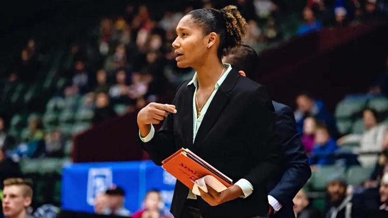 Mery Andrade será treinadora adjunta no All-Star Game da NBA