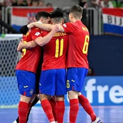 Espanha vence Croácia e alcança a 10.ª final do Europeu de futsal