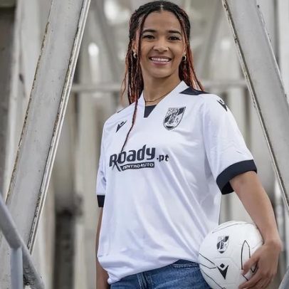 Jennessa Groves reforça o ataque do V. Guimarães
