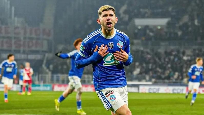 Julio Enciso marcou dois golos diante do Monaco