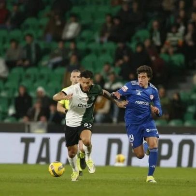 Sporting volta a disputar a prorrogação numa partida