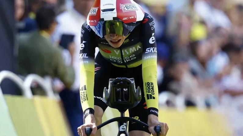 Jonas Vingegaard adia início da temporada após queda em treino