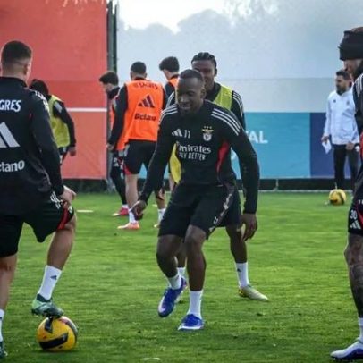 Lukebakio: imagens do extremo em treino do Benfica