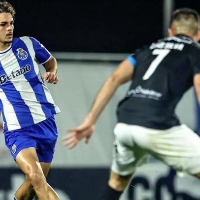 Luís Silva critica arbitragem no jogo com o FC Porto B