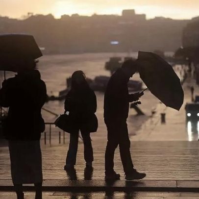 Mau tempo: toda a costa sob aviso laranja por ondas; vento e neve afetam 10 distritos