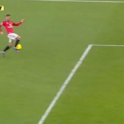 Golo 100% português: Dalot cruza e Bruno Fernandes marca com a canela