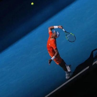 Félix Auger-Aliassime revalida título em Montpellier