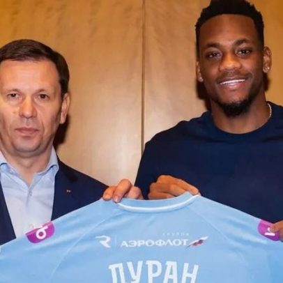 Al Nassr empresta Jhon Durán ao Zenit até ao fim da época