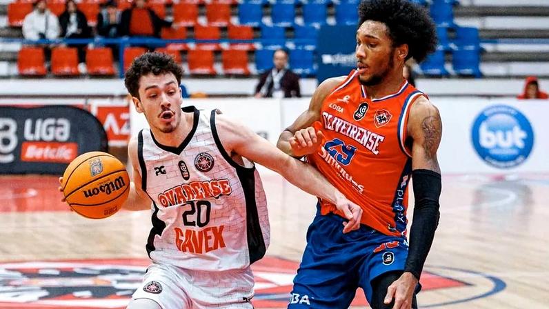 Gustavo Teixeira brilha na vitória da Ovarense sobre a Oliveirense