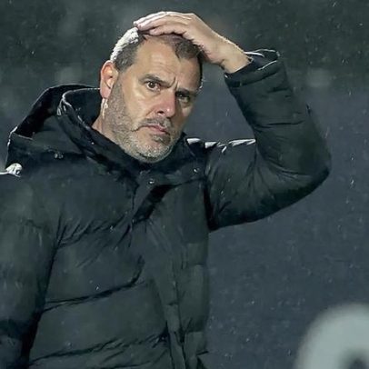 João Henriques ataca arbitragem após derrota em Famalicão