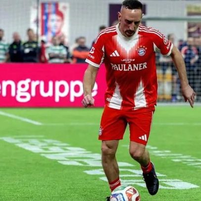 Advogado de Ribéry comenta documentos ligados a Epstein