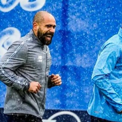 Nehuén Pérez volta a correr no relvado, a passos mais perto