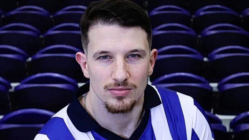 João Gomes assina pelo FC Porto