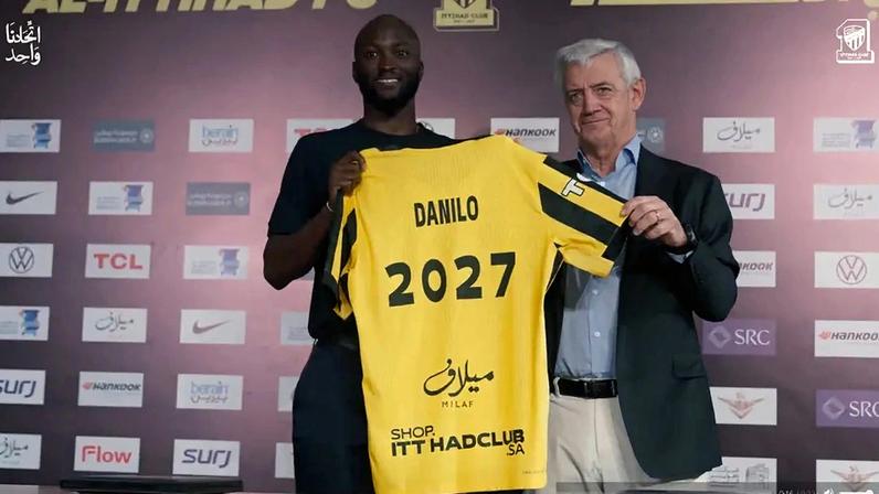 Danilo Pereira renova contrato com Al-Ittihad até 2027