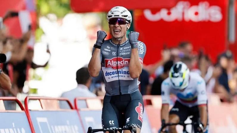 Jasper Philipsen regressou à Volta ao Algarve após sete anos