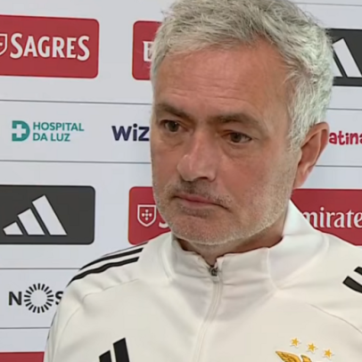 Mourinho antevê jogo com o AVS SAD em directo
