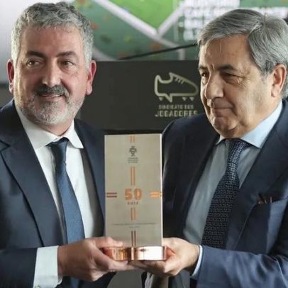 Evangelista felicita Fernando Gomes pela eleição como membro honorário da UEFA