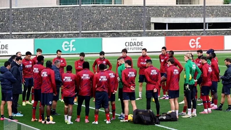 U. Leiria a treinar na Cidade do Futebol