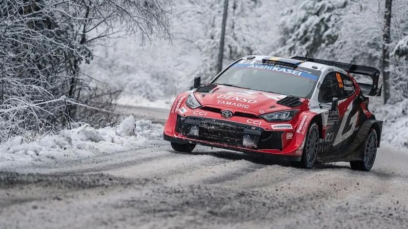 Oliver Solberg já domina na Suécia