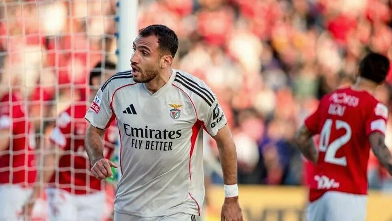 Benfica procura acertar a mira no jogo